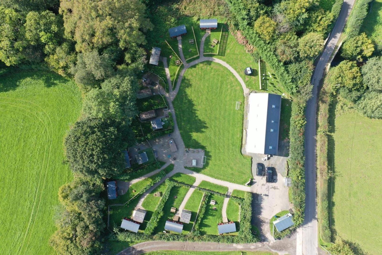Modern Studio Apartment Set Beneath The Black Mountains A Stones Throw From The Offas Dyke Path Clodock Dış mekan fotoğraf